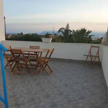 La Playa Holiday home Terrasini